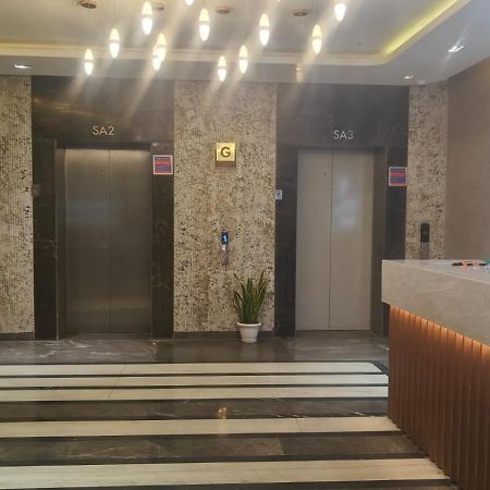 Urban Abodes Aparthotel Ghaziabad Esterno foto