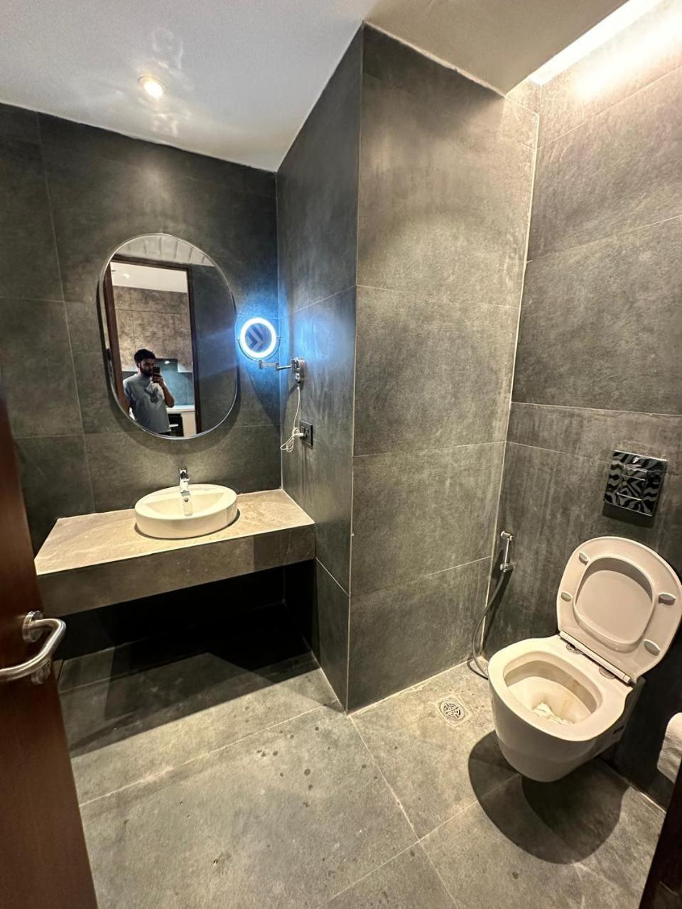 Urban Abodes Aparthotel Ghaziabad Esterno foto