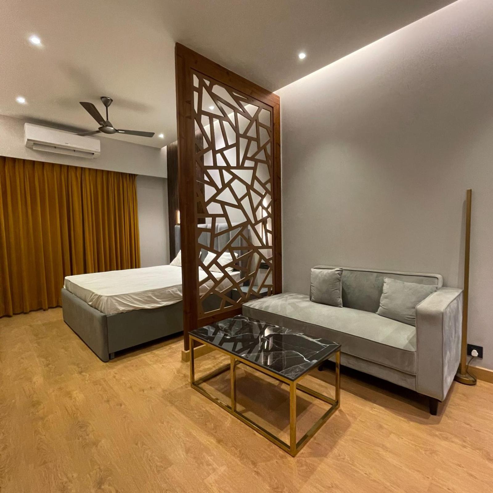 Urban Abodes Aparthotel Ghaziabad Esterno foto